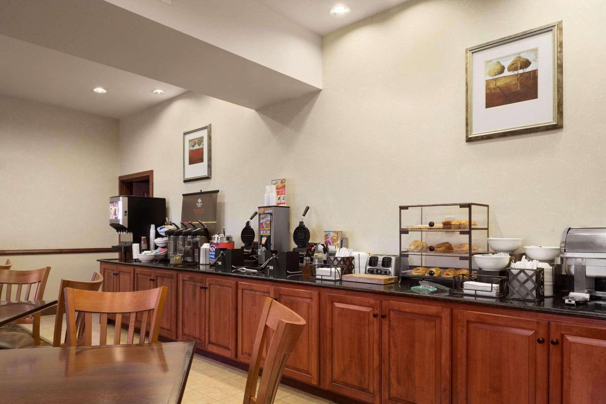 Country Inn & Suites By Radisson, Crestview, Fl Extérieur photo